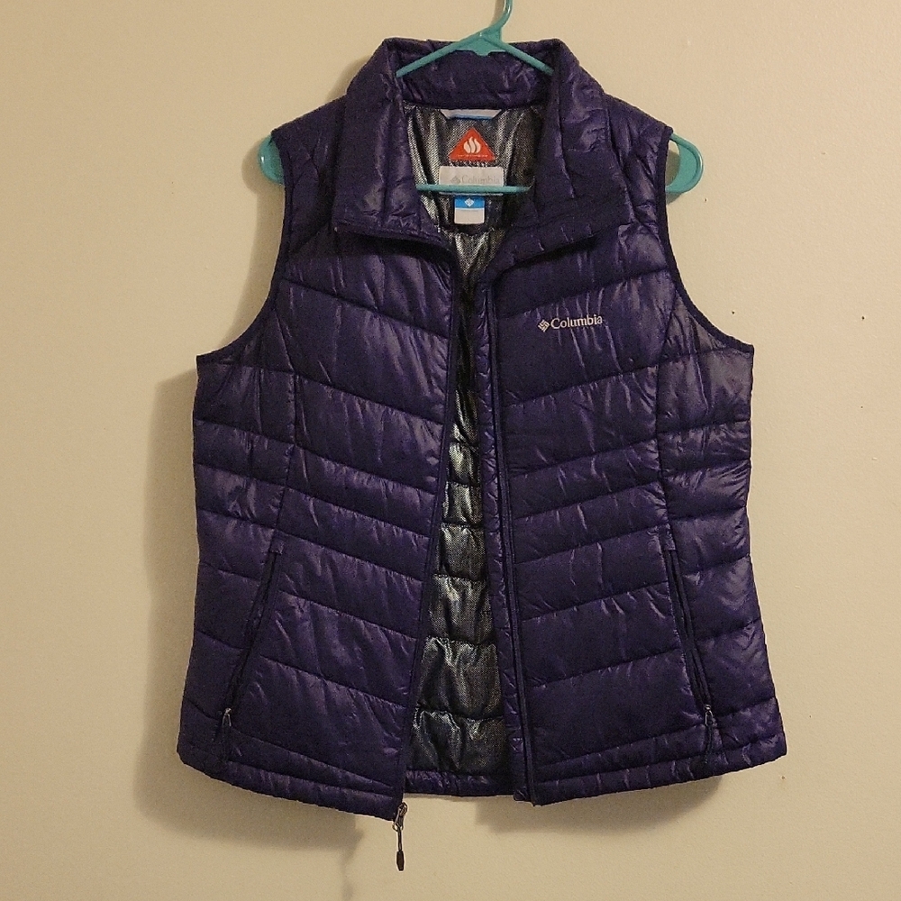 Columbia Women's Purple Puffer Vest